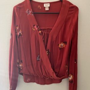 Long sleeve floral top